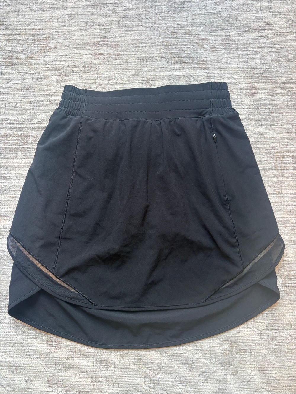 lululemon athletica Hotty Hot Skirt long, Black Size 4